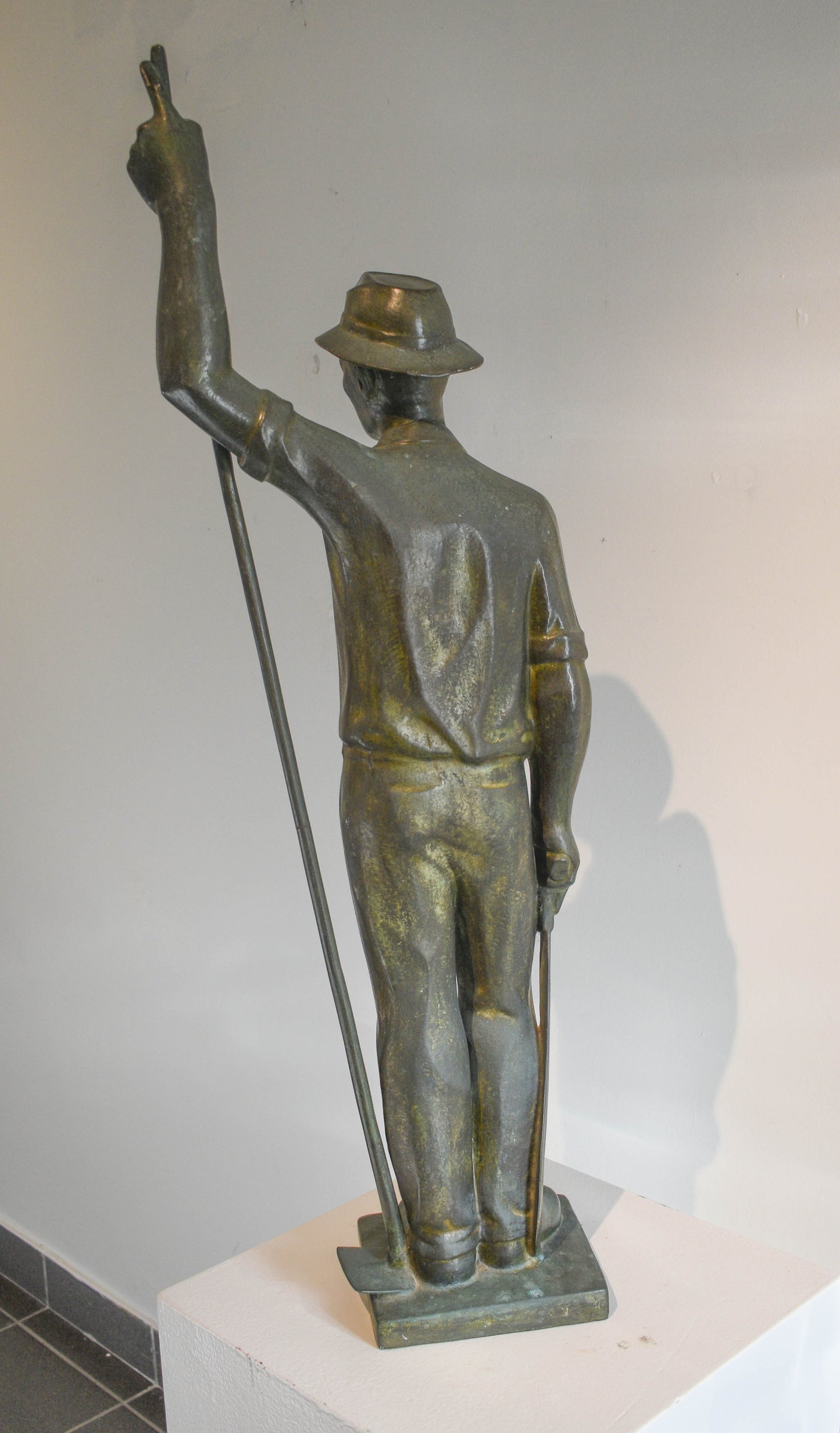 Tomás Batista "Campesino con machete y azada"