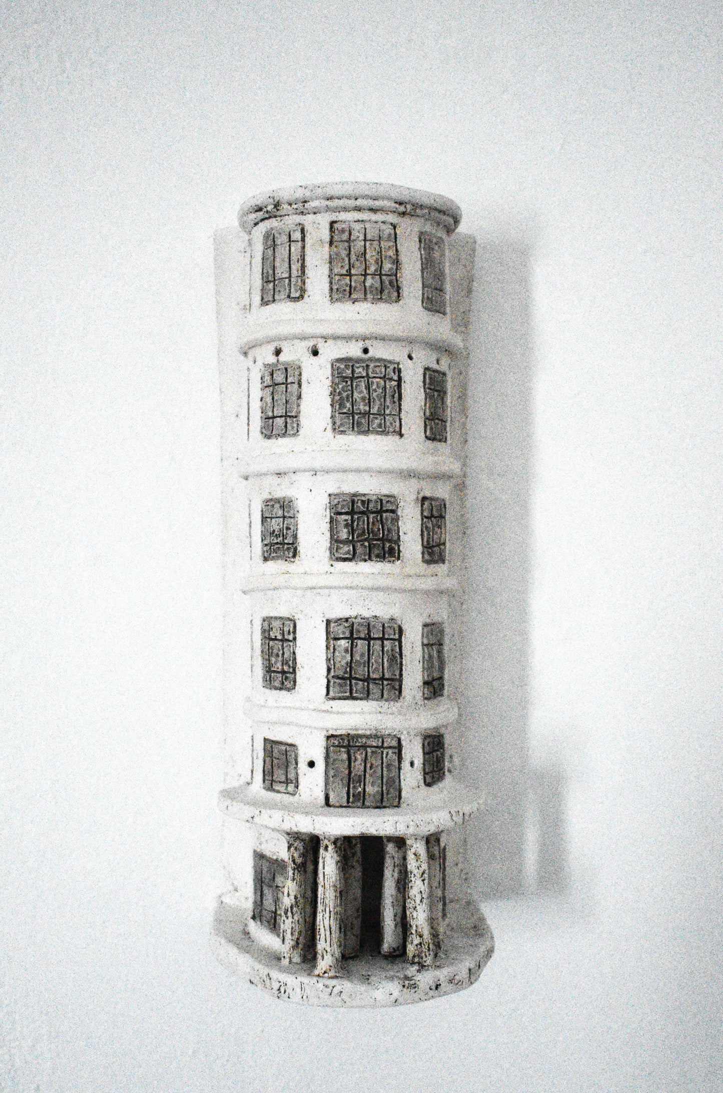 Benjamín Ortíz "Fachada del recuerdo"